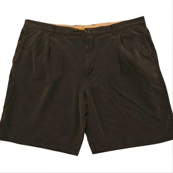 Tommy Bahama 100% Silk Gray Flat Front Shorts Sz 42 - Picture 1 of 5